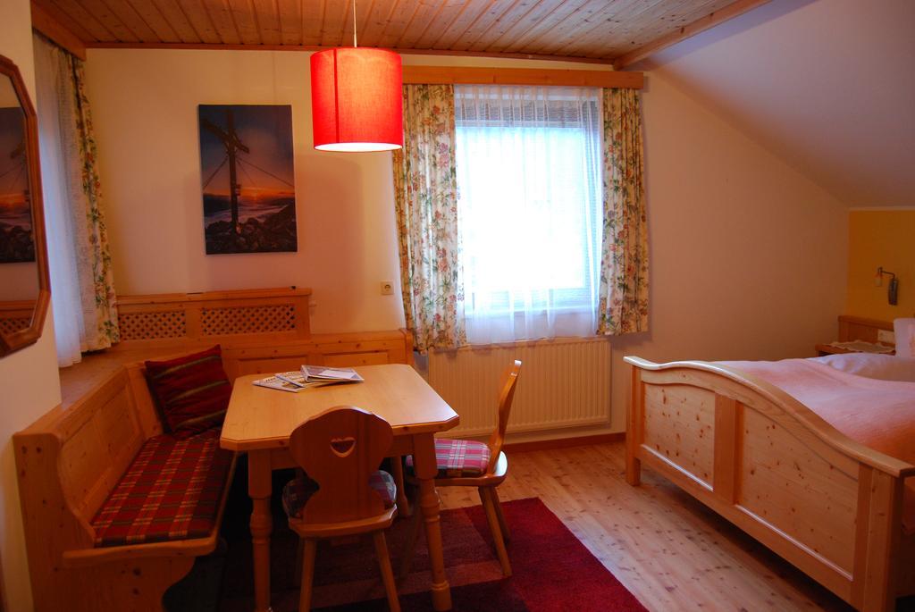 יאניג Appartement Zweikofelblick מראה חיצוני תמונה